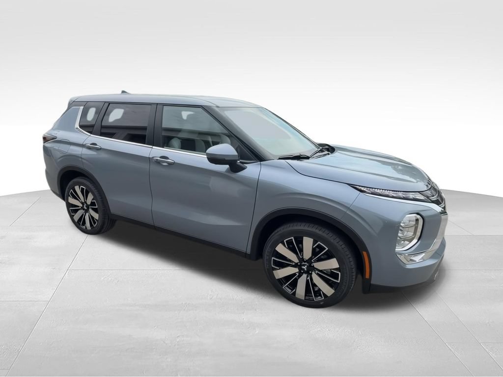 New 2026 Mitsubishi Outlander SE FWD video 2