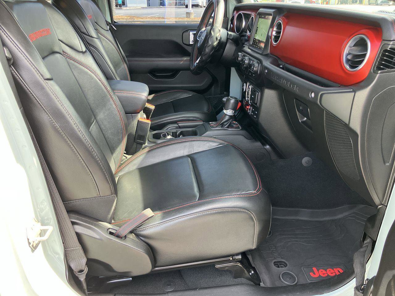 Used 2023 Jeep Wrangler Unlimited Rubicon w/ Steel Bumper Group AWD/4WD image 34