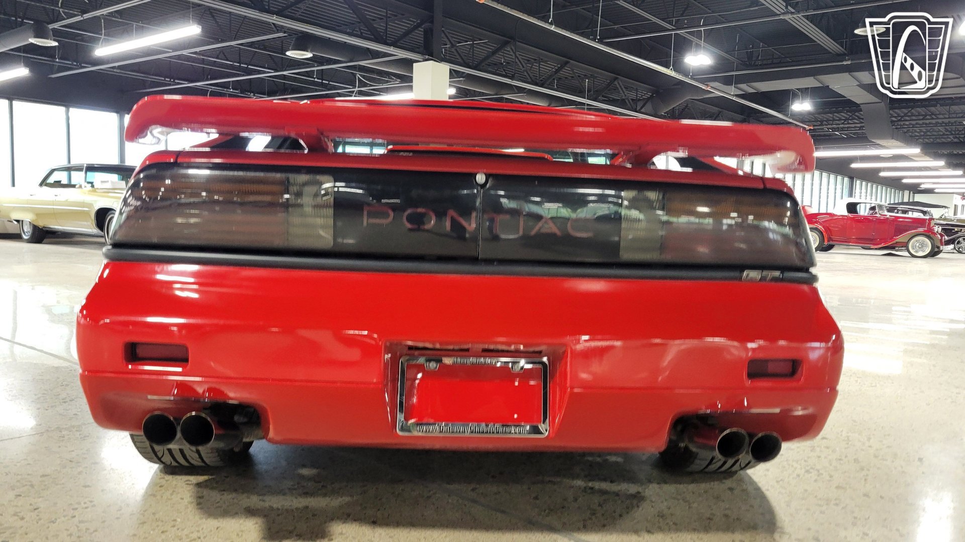 Used 1988 Pontiac Fiero GT RWD image 13