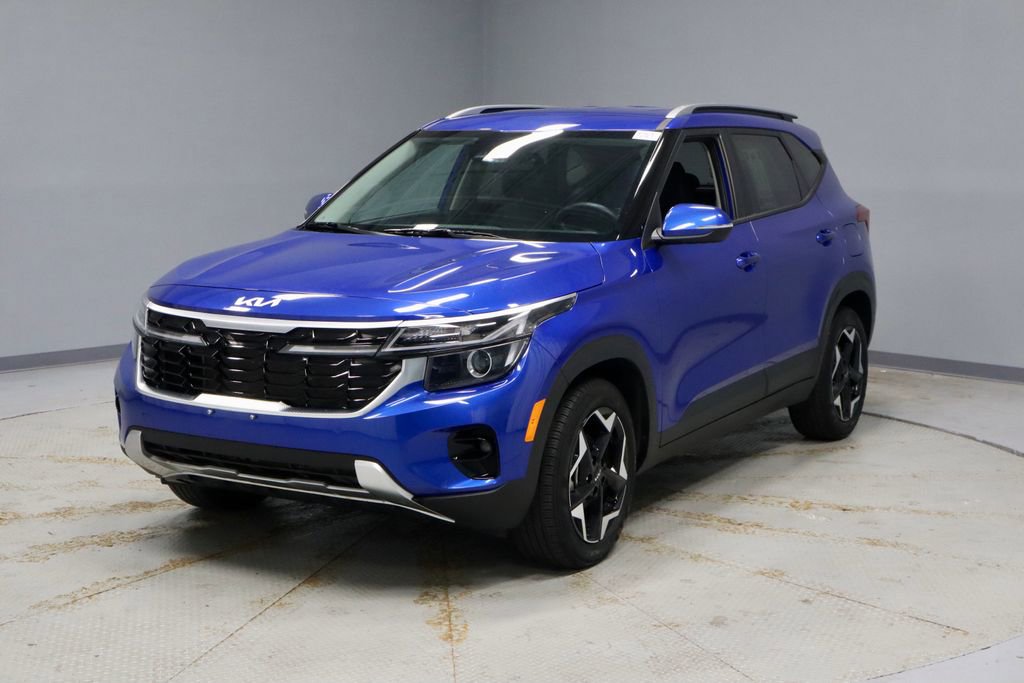 Used 2025 Kia Seltos S image 8