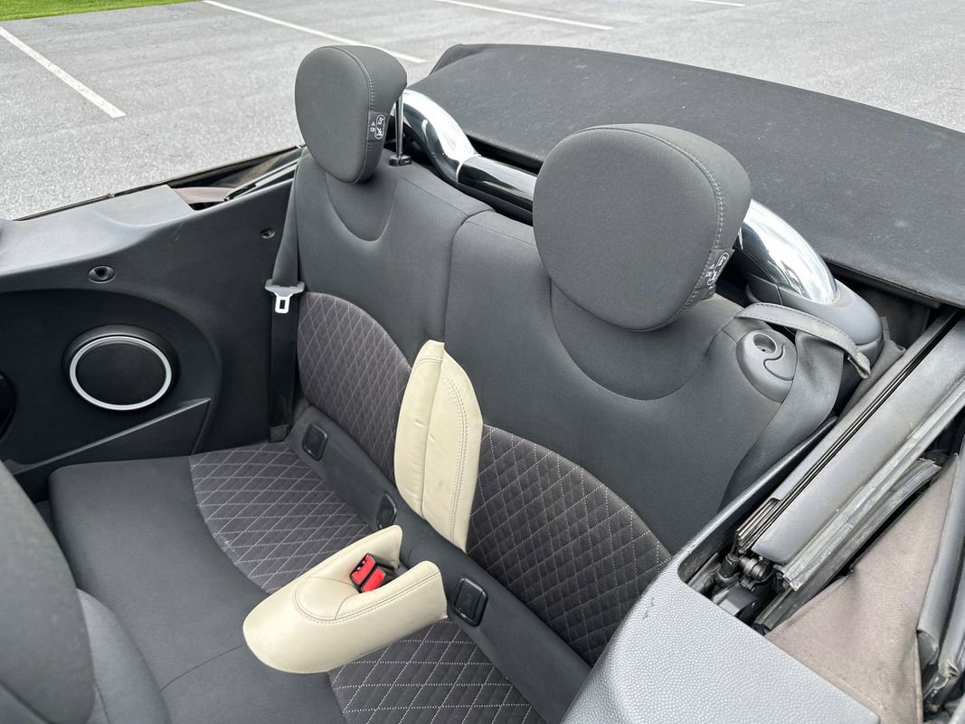 Used 2014 MINI Cooper Convertible FWD image 27