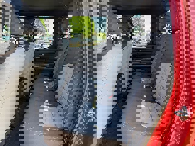 Certified 2025 Toyota Tacoma TRD Off-Road image 27