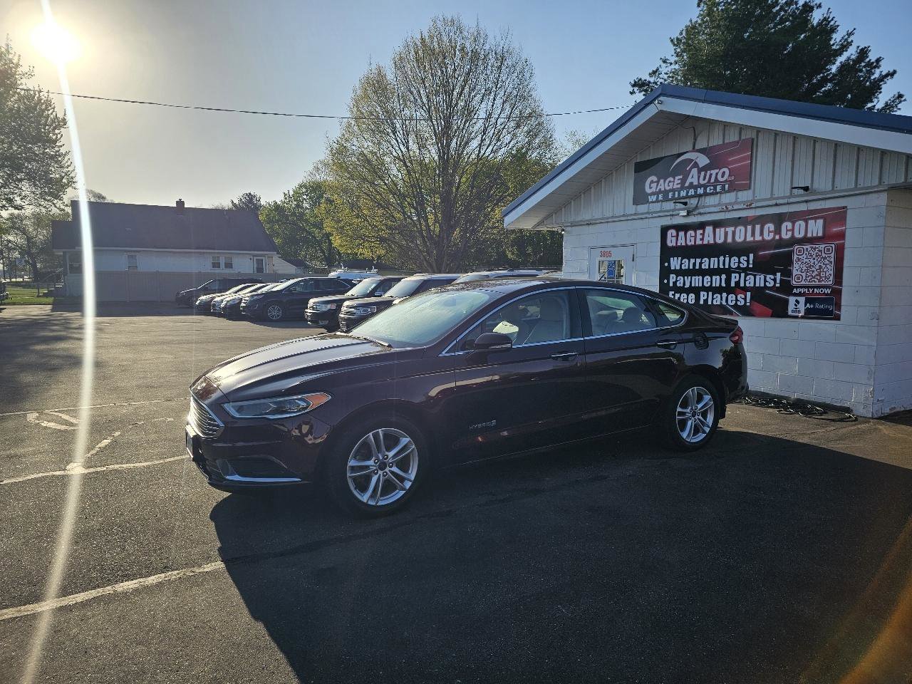 Used 2018 Ford Fusion SE w/ Equipment Group 602A FWD image 5