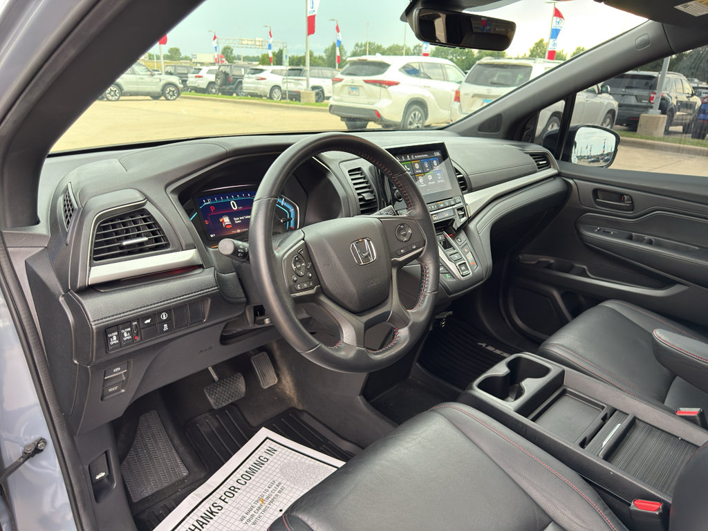 Used 2024 Honda Odyssey Sport image 8