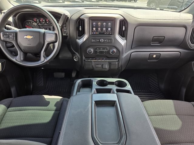 Used 2024 Chevrolet Silverado 1500 Custom w/ Turbomax Blackout Package AWD/4WD image 12