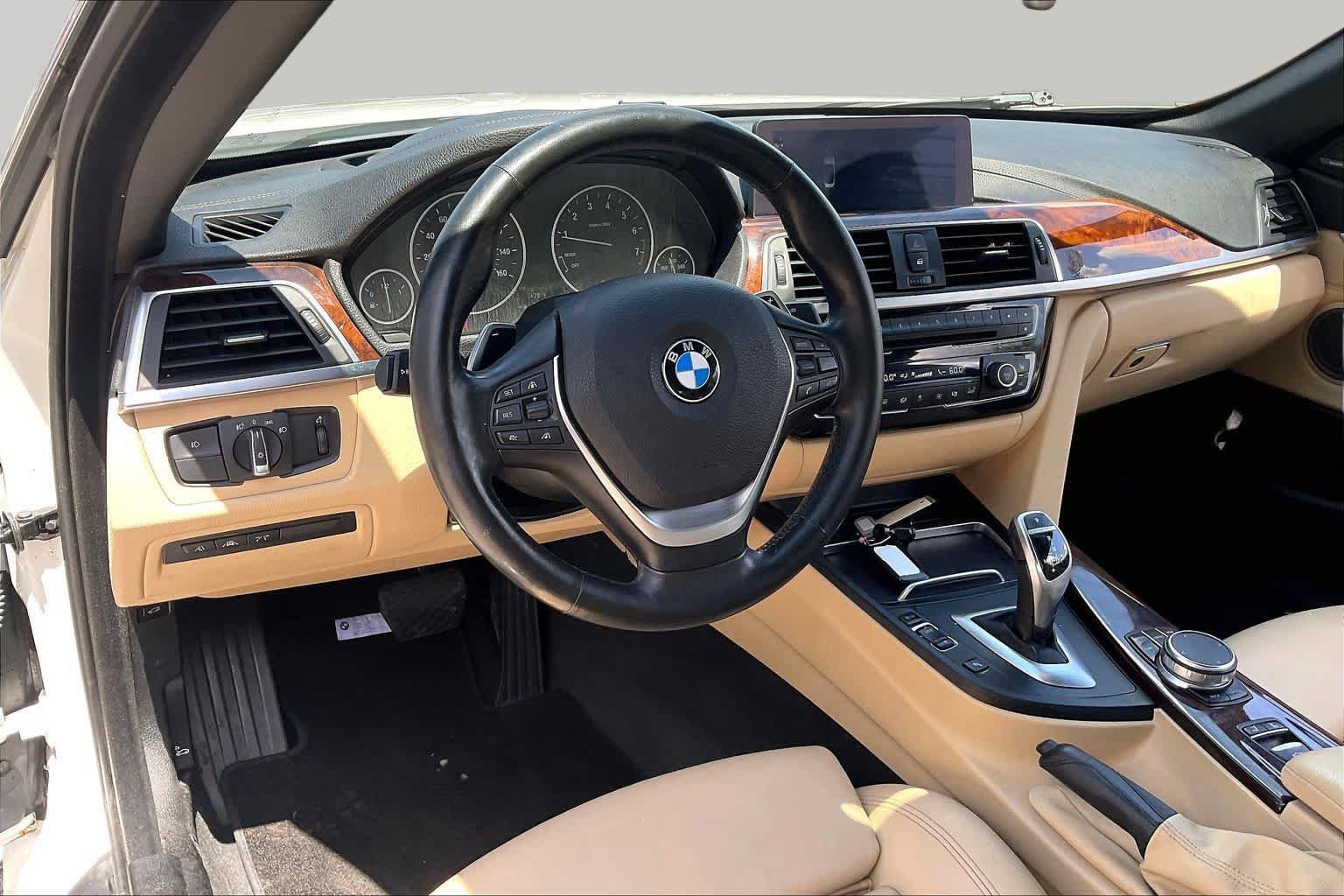 Used 2018 BMW 430i Convertible RWD image 16