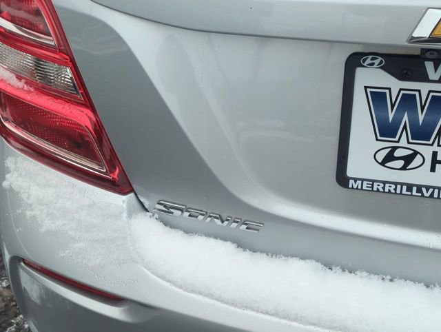 Used 2019 Chevrolet Sonic LT w/ Convenience Package image 25