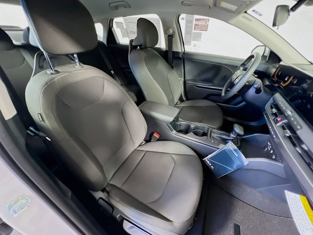 New 2026 Kia K4 LX image 21