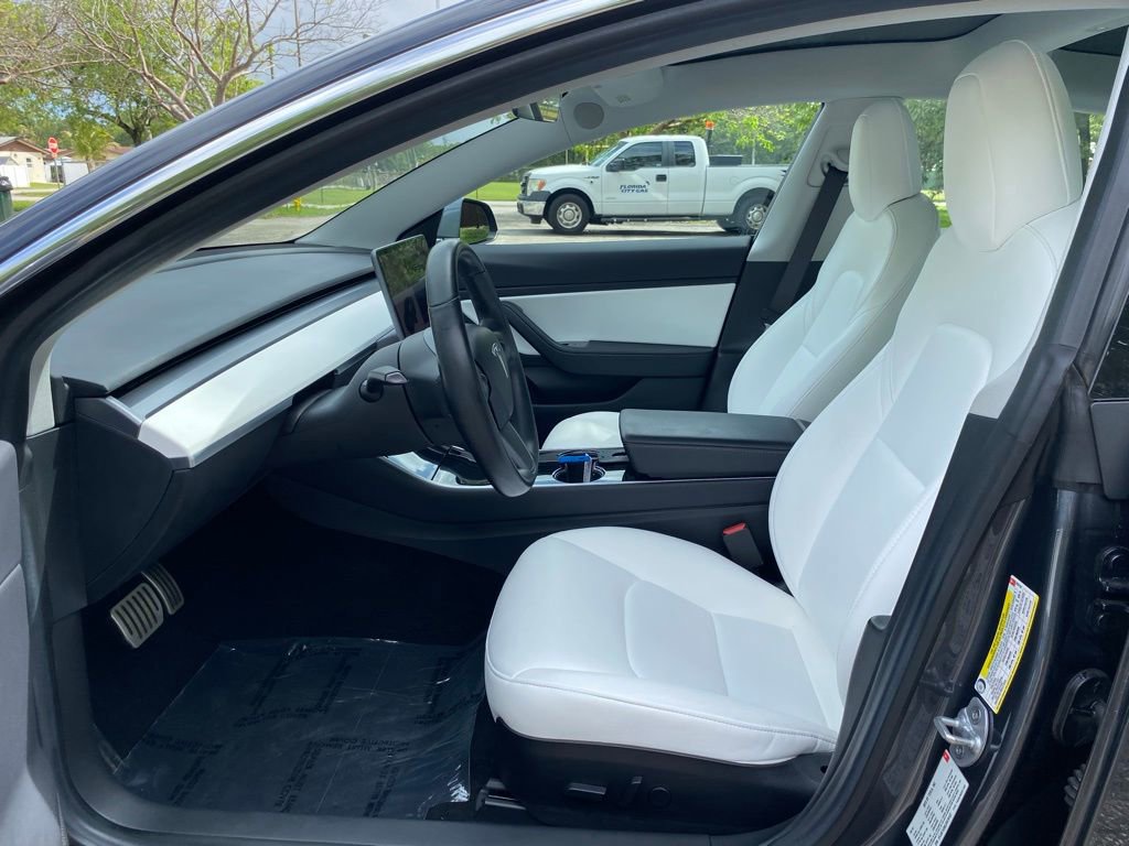 Used 2018 Tesla Model 3 Performance image 31