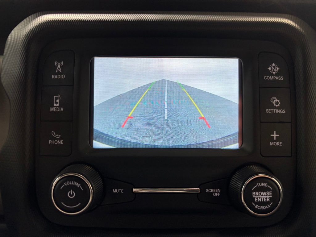Used 2019 Jeep Wrangler Sport AWD/4WD image 18