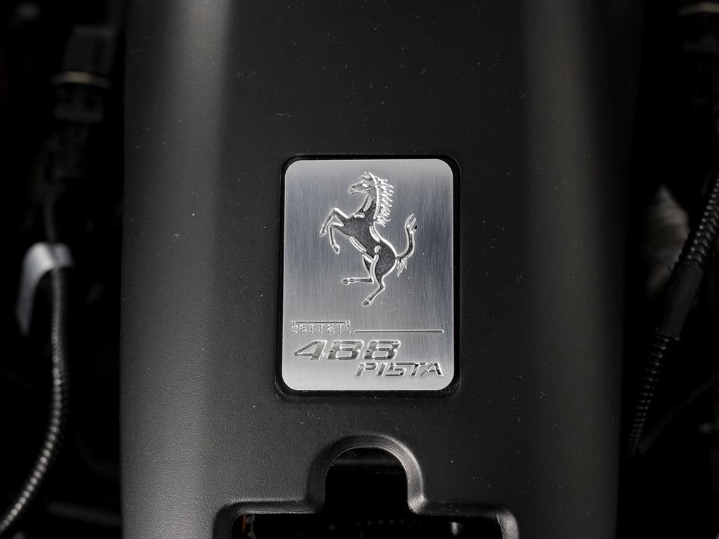 Used 2020 Ferrari 488 Pista Coupe RWD image 65
