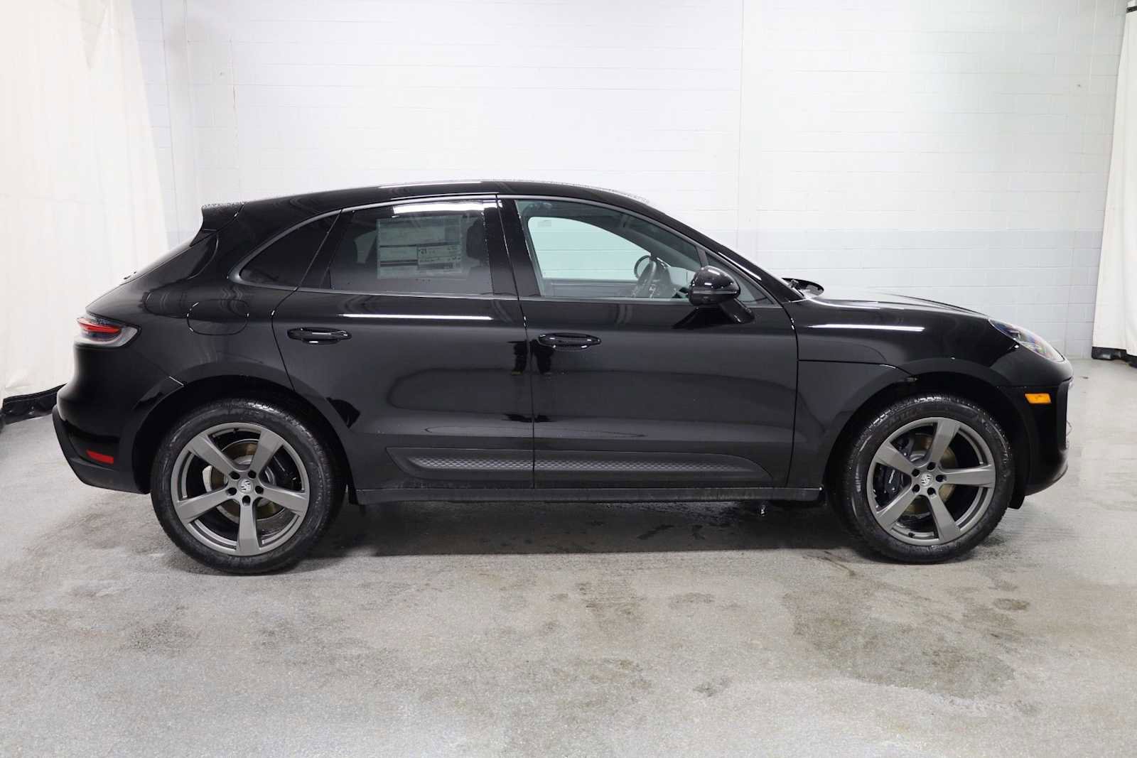 New 2026 Porsche Macan image 10