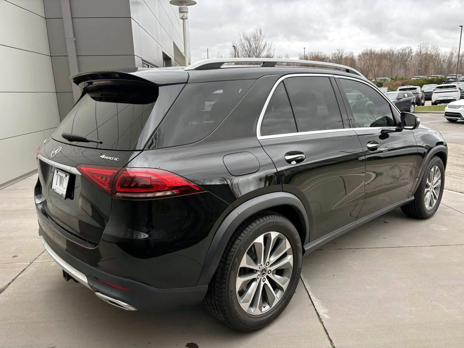 Used 2021 Mercedes-Benz GLE 350 4MATIC image 5