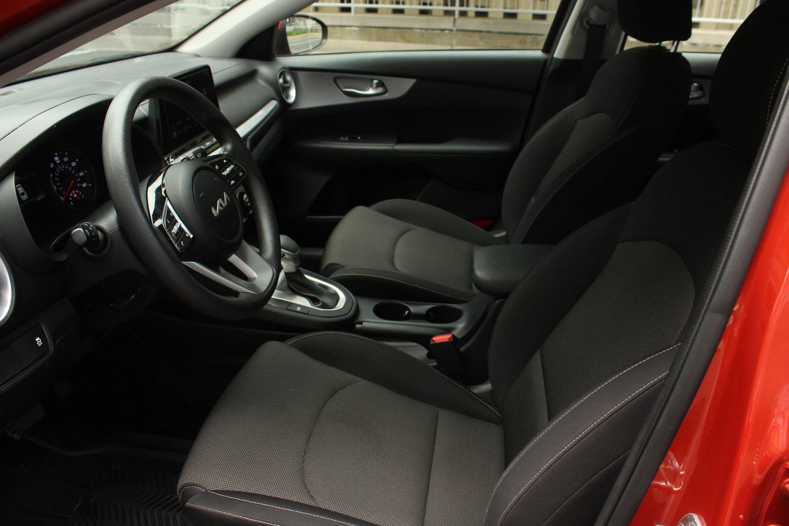 Used 2024 Kia Forte LXS FWD image 14