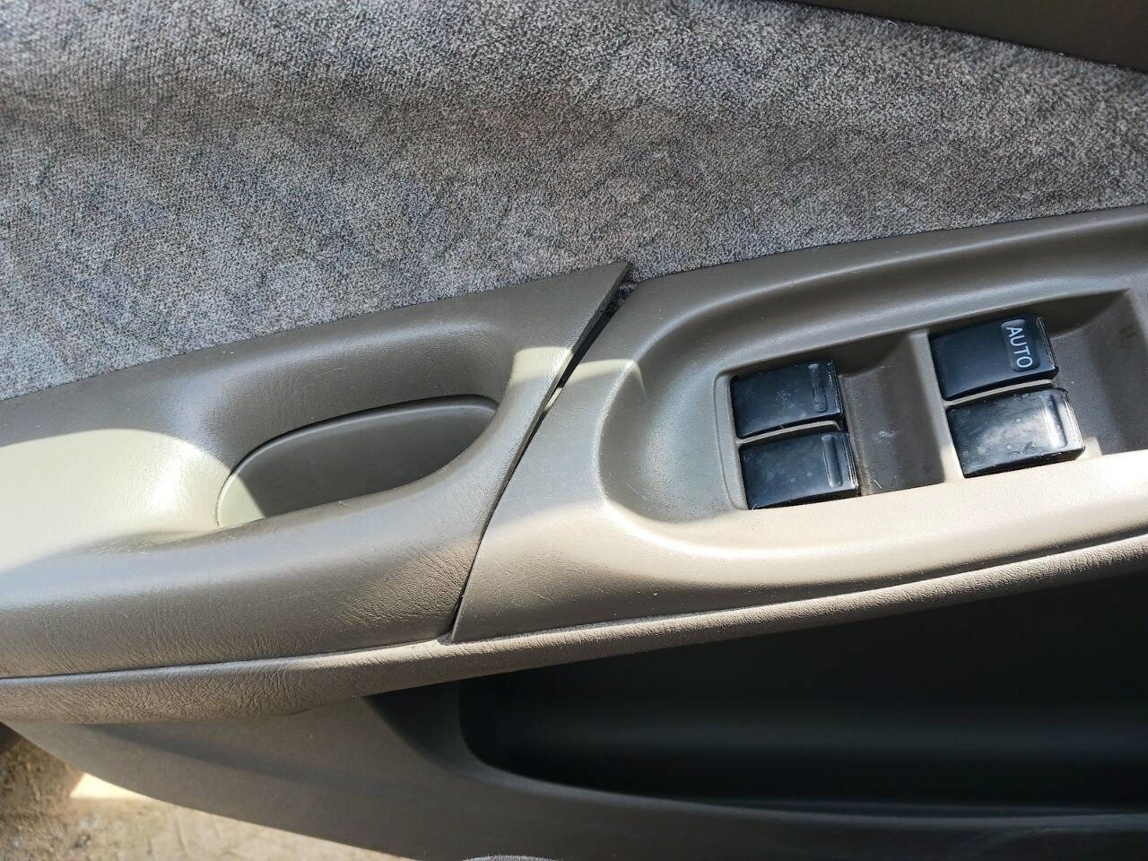 Used 2002 Nissan Sentra GXE image 21