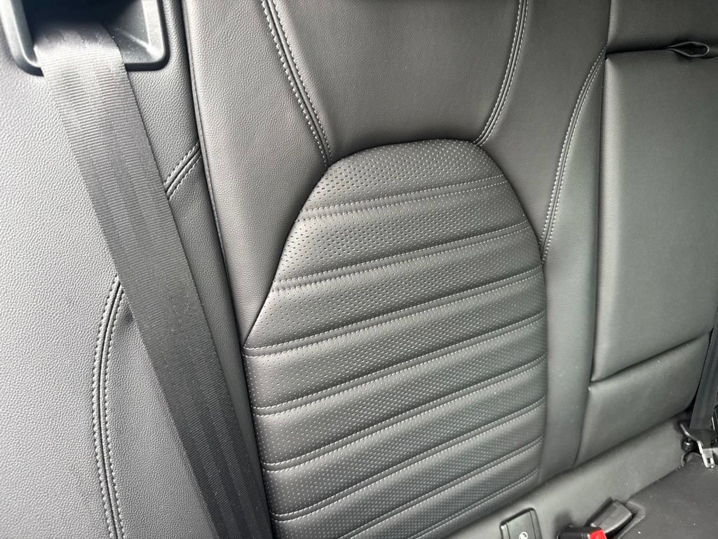Used 2023 Alfa Romeo Stelvio Veloce AWD/4WD image 63