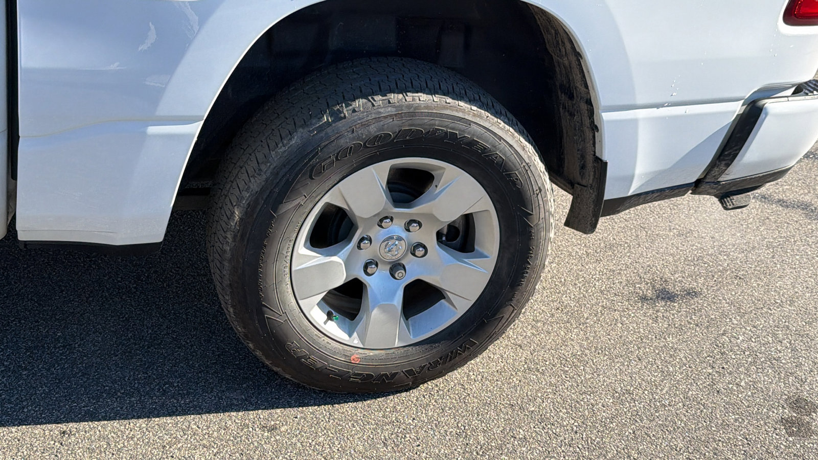 Used 2023 RAM 1500 Big Horn image 12