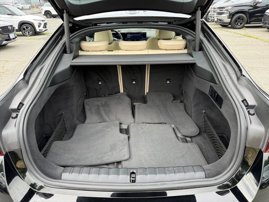 Used 2023 BMW i4 eDrive35 w/ Premium Package RWD image 23