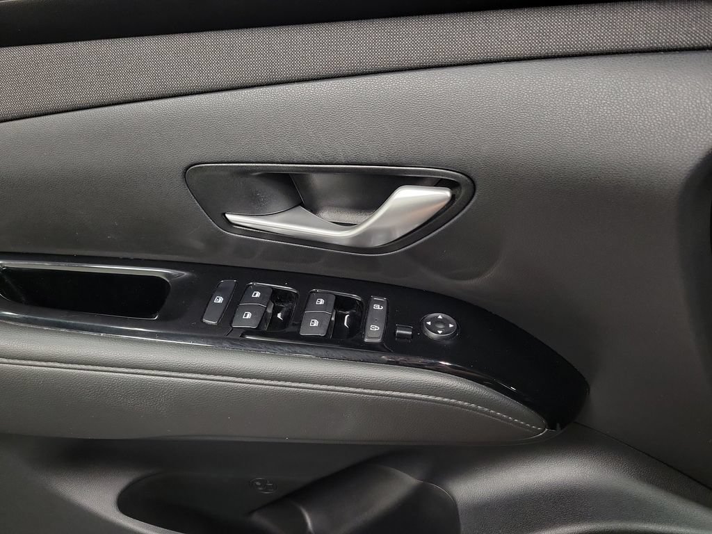 Used 2022 Hyundai Tucson Limited w/ Cargo Package AWD/4WD image 28