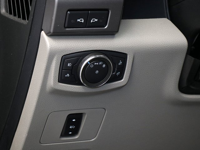 Used 2019 Ford F250 XLT w/ XLT Value Package image 26