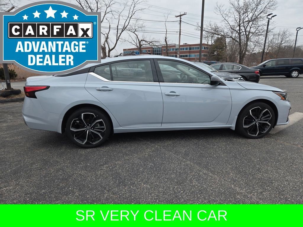 Used 2023 Nissan Altima 2.5 SR image 7