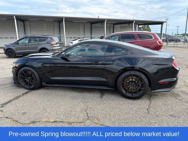 Used 2016 Ford Mustang Shelby GT350 w/ Technology Package RWD image 4