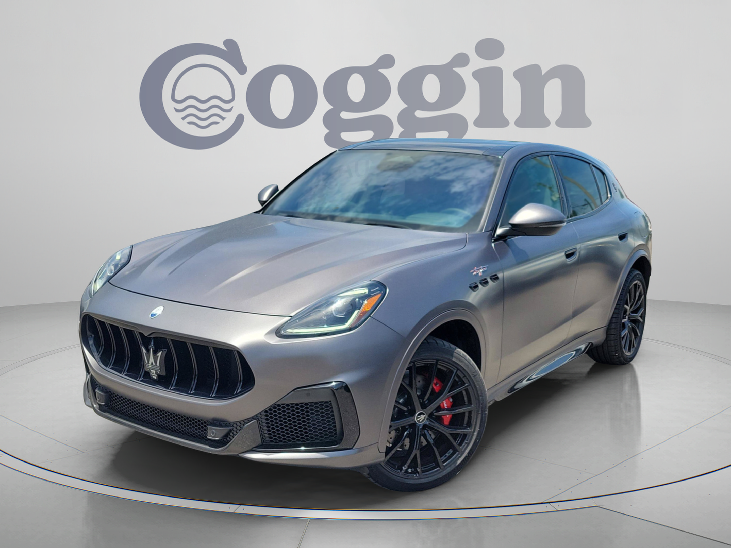 Used 2025 Maserati Grecale Trofeo AWD/4WD image 1