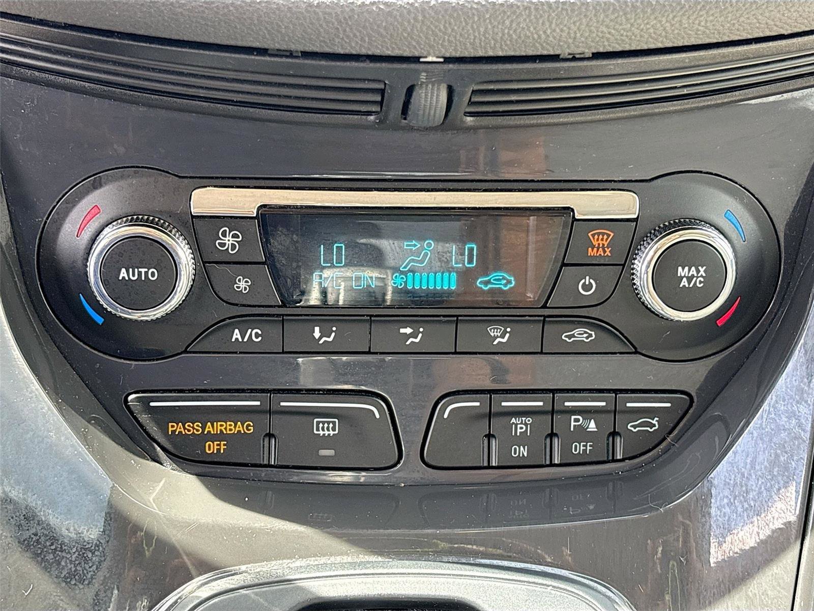 Used 2015 Ford Escape Titanium w/ Equipment Group 301A image 15