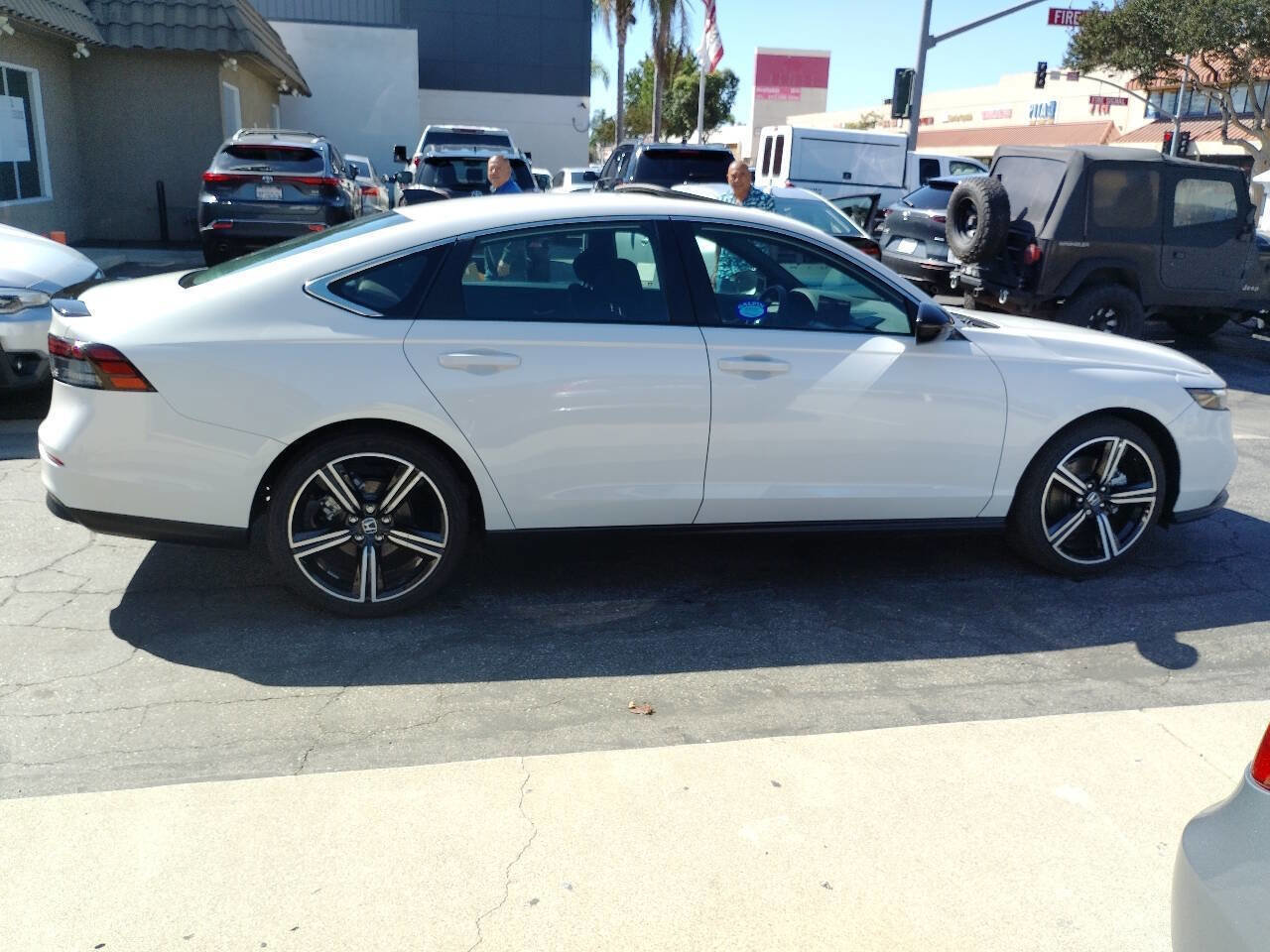 Used 2025 Honda Accord Sport image 10