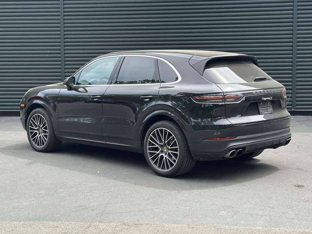 Certified 2019 Porsche Cayenne S AWD/4WD image 3