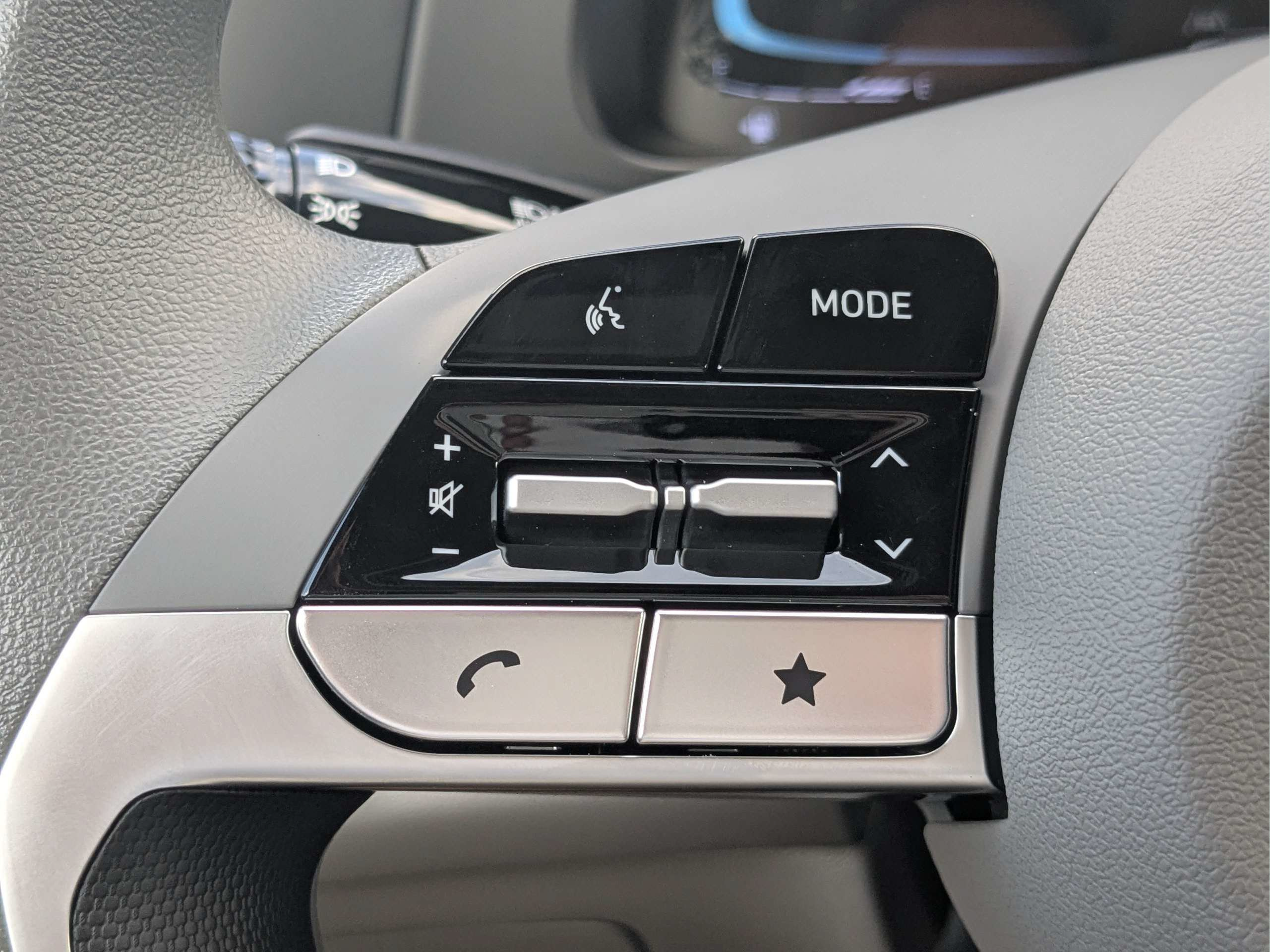 New 2026 Hyundai Elantra SE FWD image 26