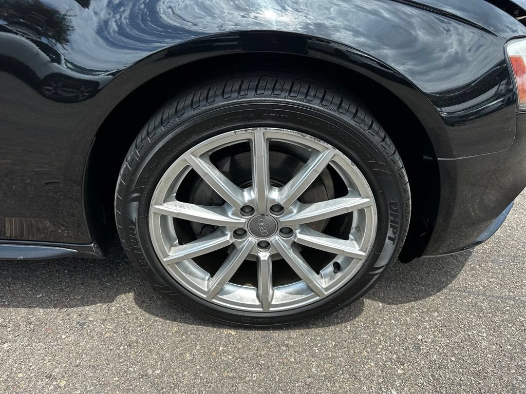 Used 2016 Audi A4 2.0T Premium w/ Convenience Plus Package FWD image 10