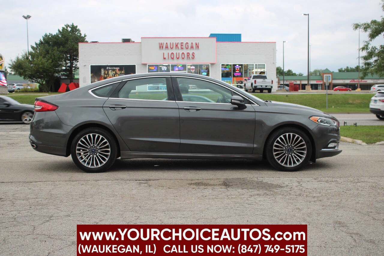 Used 2017 Ford Fusion SE image 4