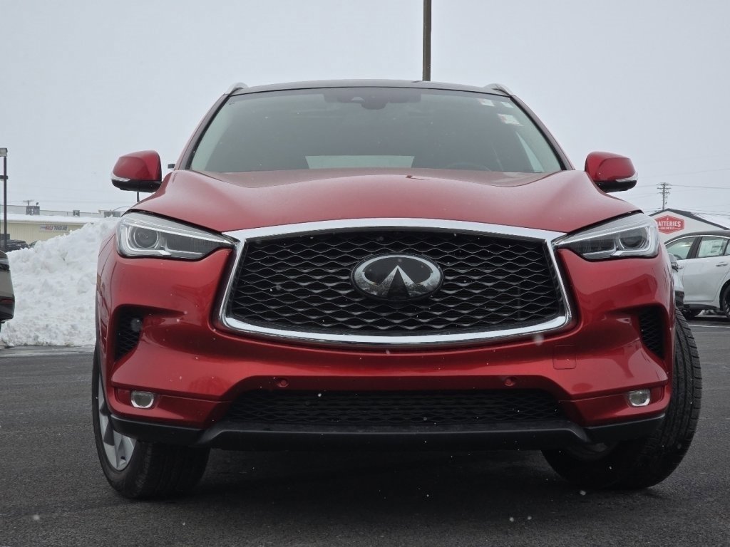 Used 2020 INFINITI QX50 Essential image 9
