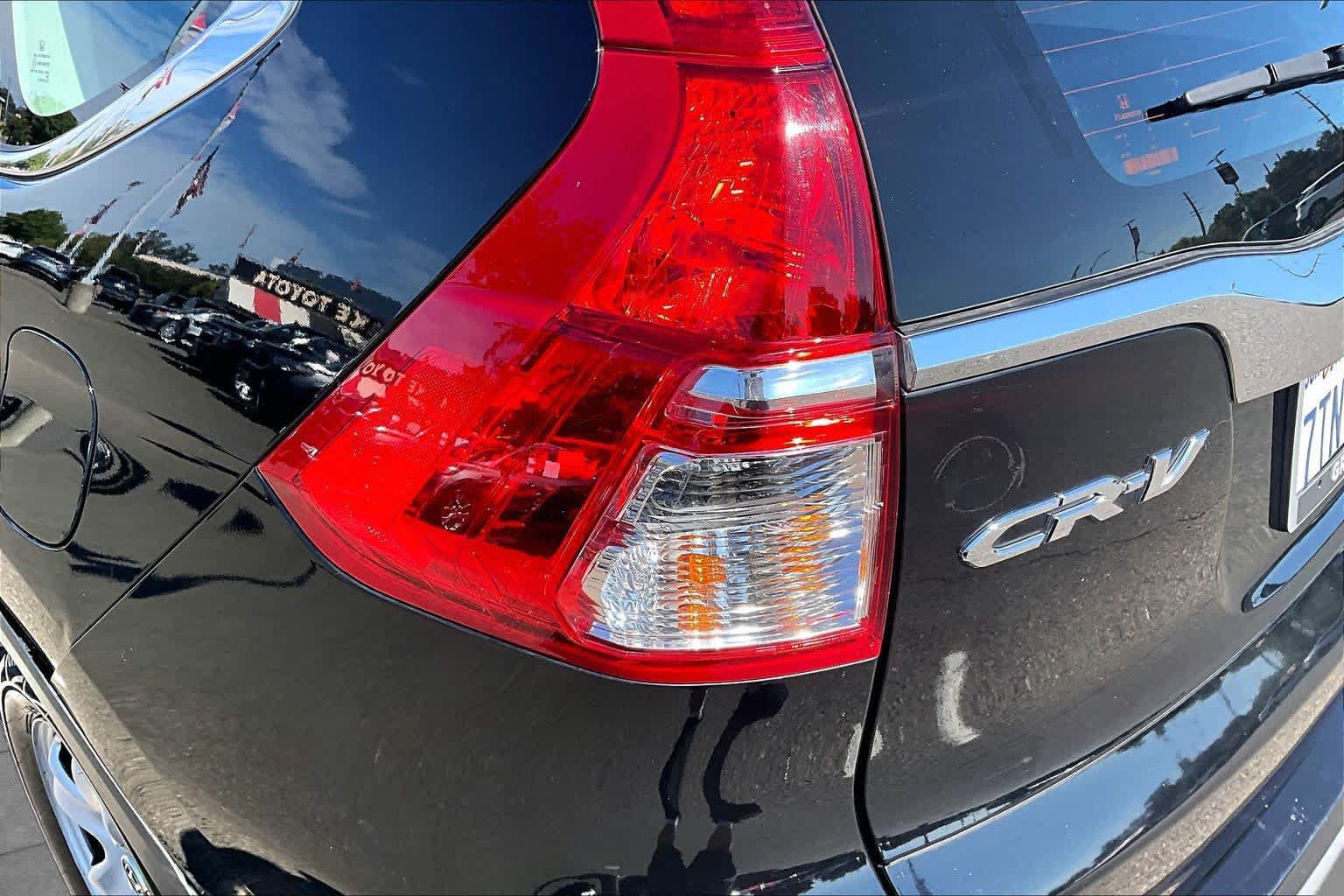 Used 2016 Honda CR-V LX image 28