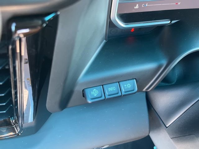 Used 2023 GMC Sierra 1500 AT4 w/ Technology Package image 13