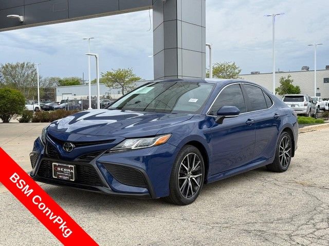 Used 2023 Toyota Camry SE w/ Convenience Package FWD image 6