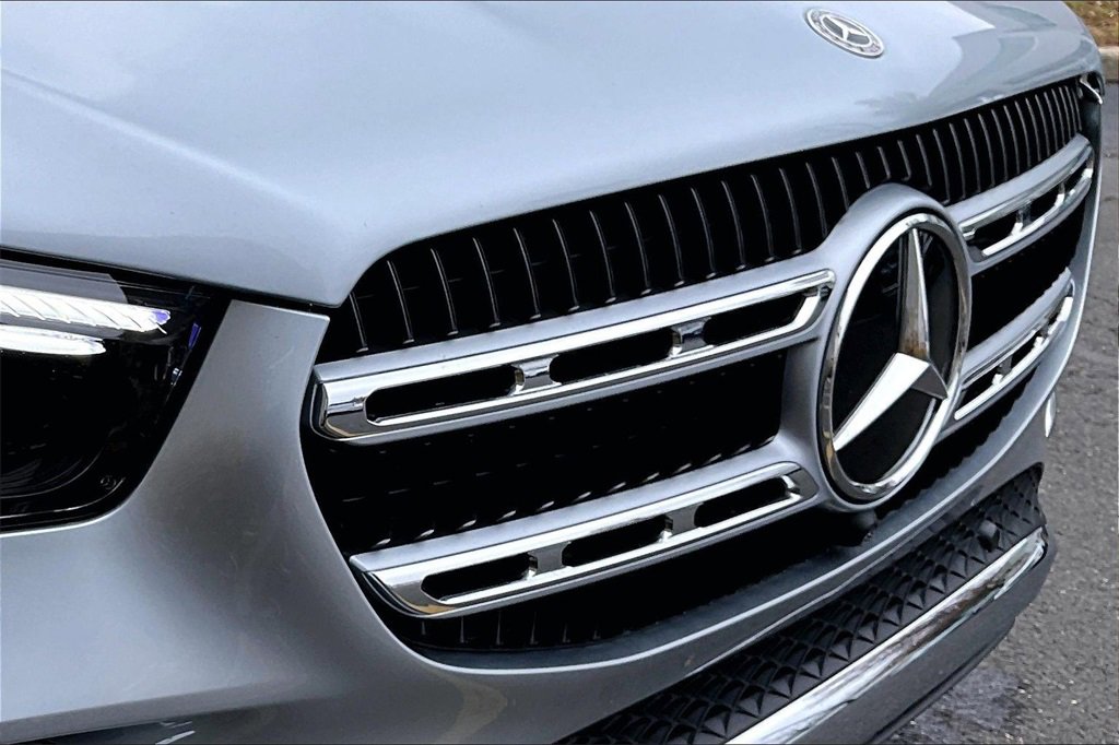 Certified 2025 Mercedes-Benz GLE 350 4MATIC image 30