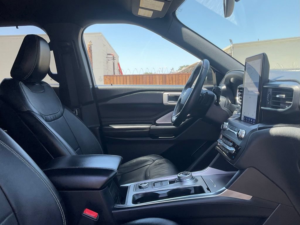 Used 2020 Ford Explorer ST w/ ST Street Pack AWD/4WD image 34
