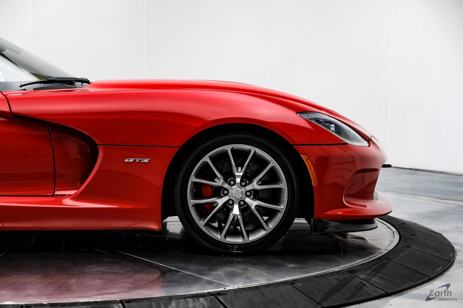 Used 2014 SRT Viper GTS w/ GTS Laguna Interior Package image 18