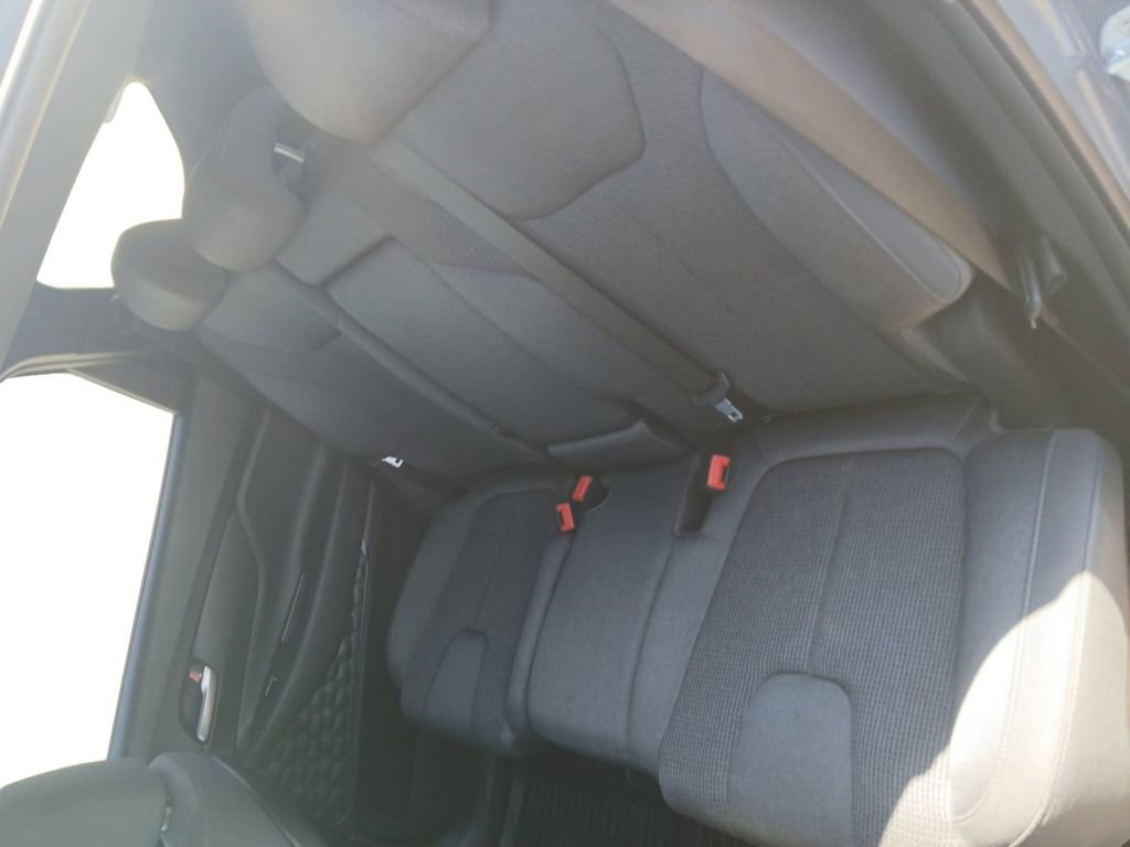 Used 2022 Hyundai Santa Fe SEL image 15