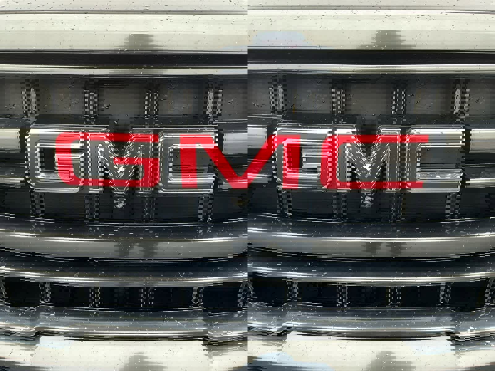 Used 2021 GMC Yukon AT4 w/ AT4 Premium Package image 18