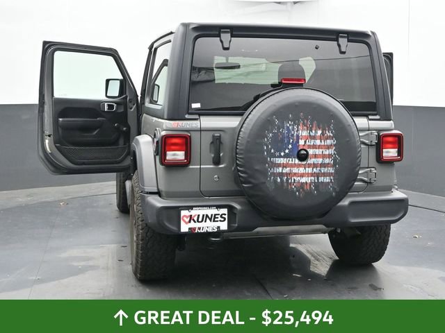 Used 2022 Jeep Wrangler Sport image 57