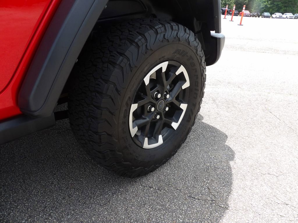 Used 2024 Jeep Wrangler Unlimited Rubicon 4xe AWD/4WD image 11