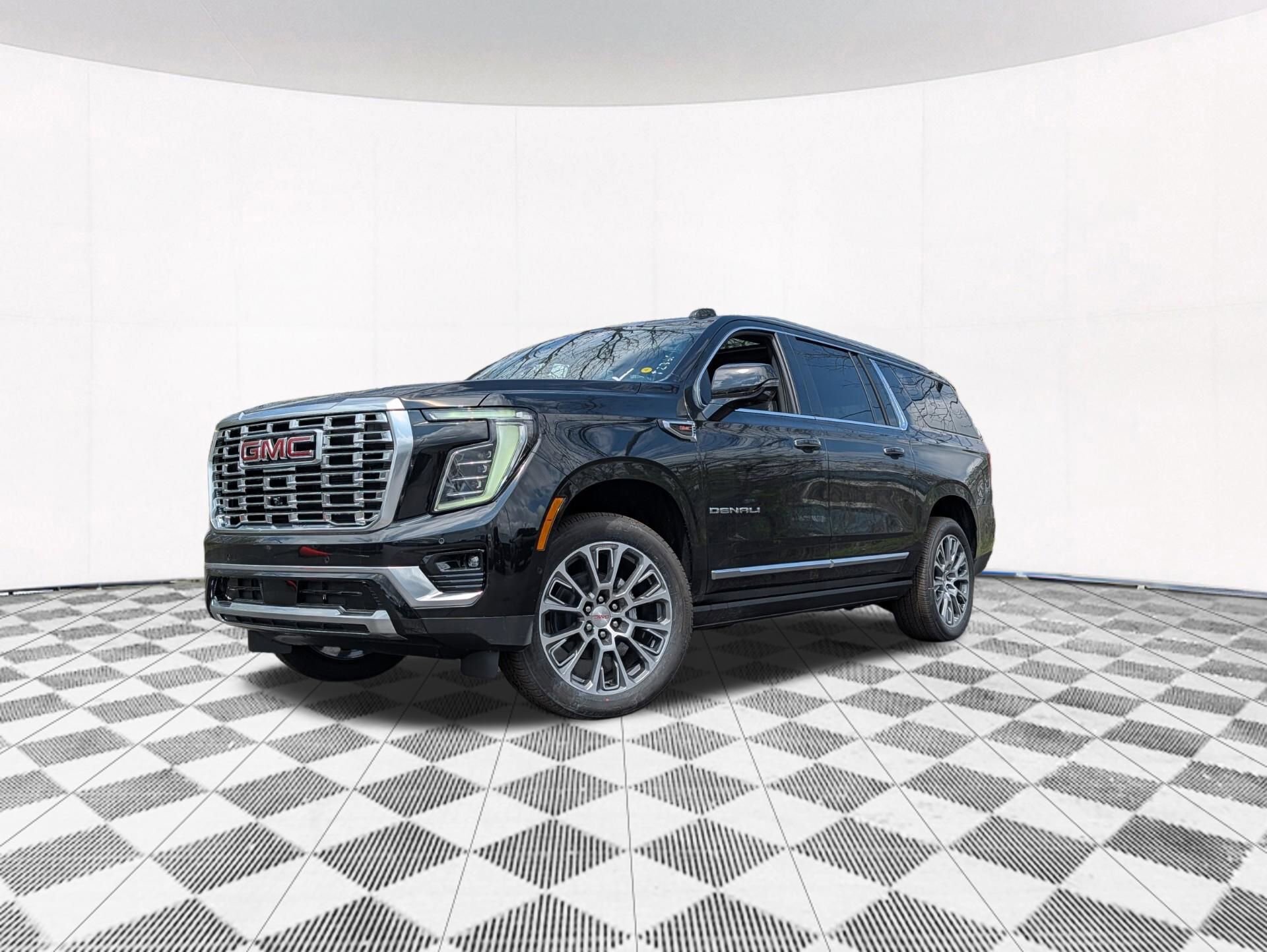 New 2026 GMC Yukon XL Denali w/ Denali Reserve Package AWD/4WD image 2