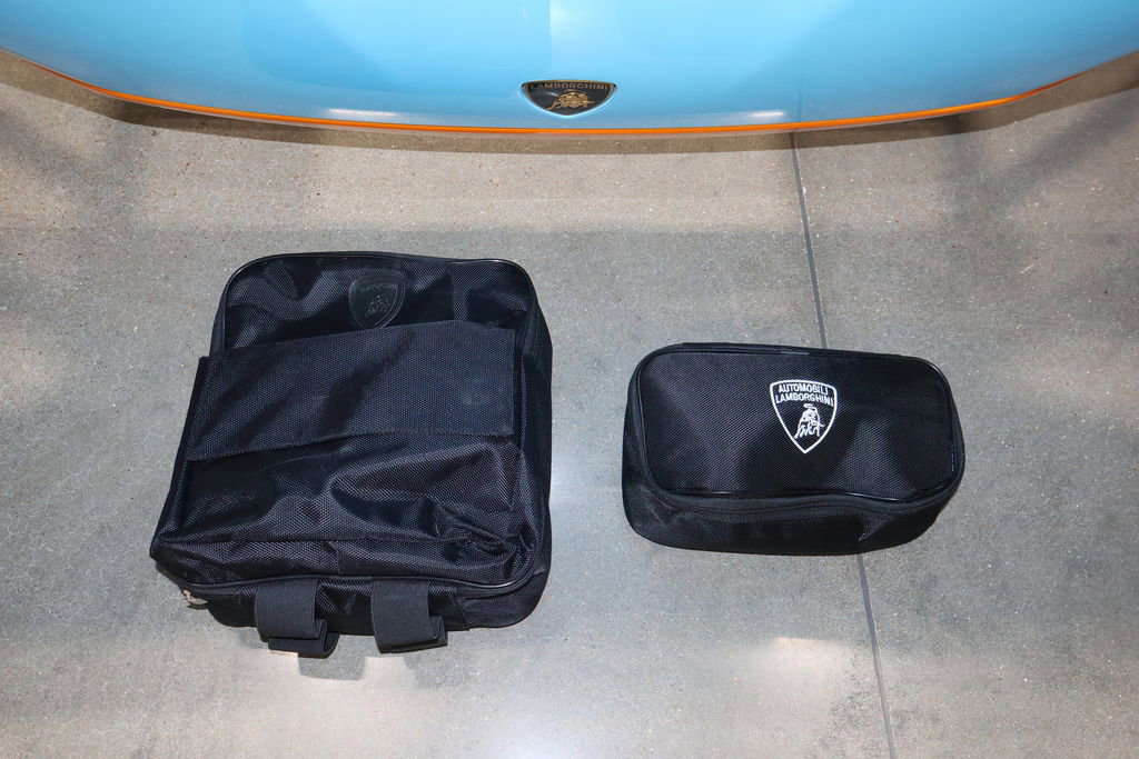 Used 2021 Lamborghini Huracan STO image 46