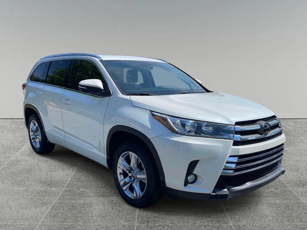 Used 2018 Toyota Highlander Limited FWD image 6