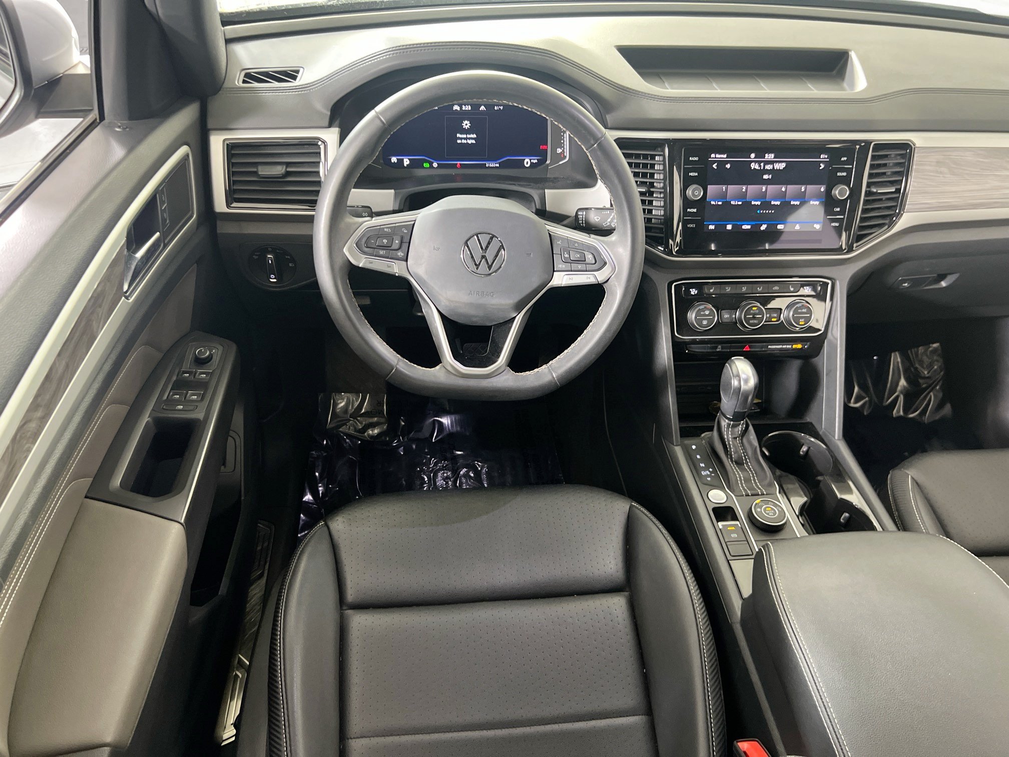 Used 2023 Volkswagen Atlas Cross Sport SE AWD/4WD image 21