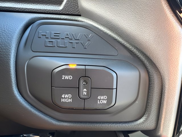 New 2026 RAM 3500 Big Horn AWD/4WD image 17