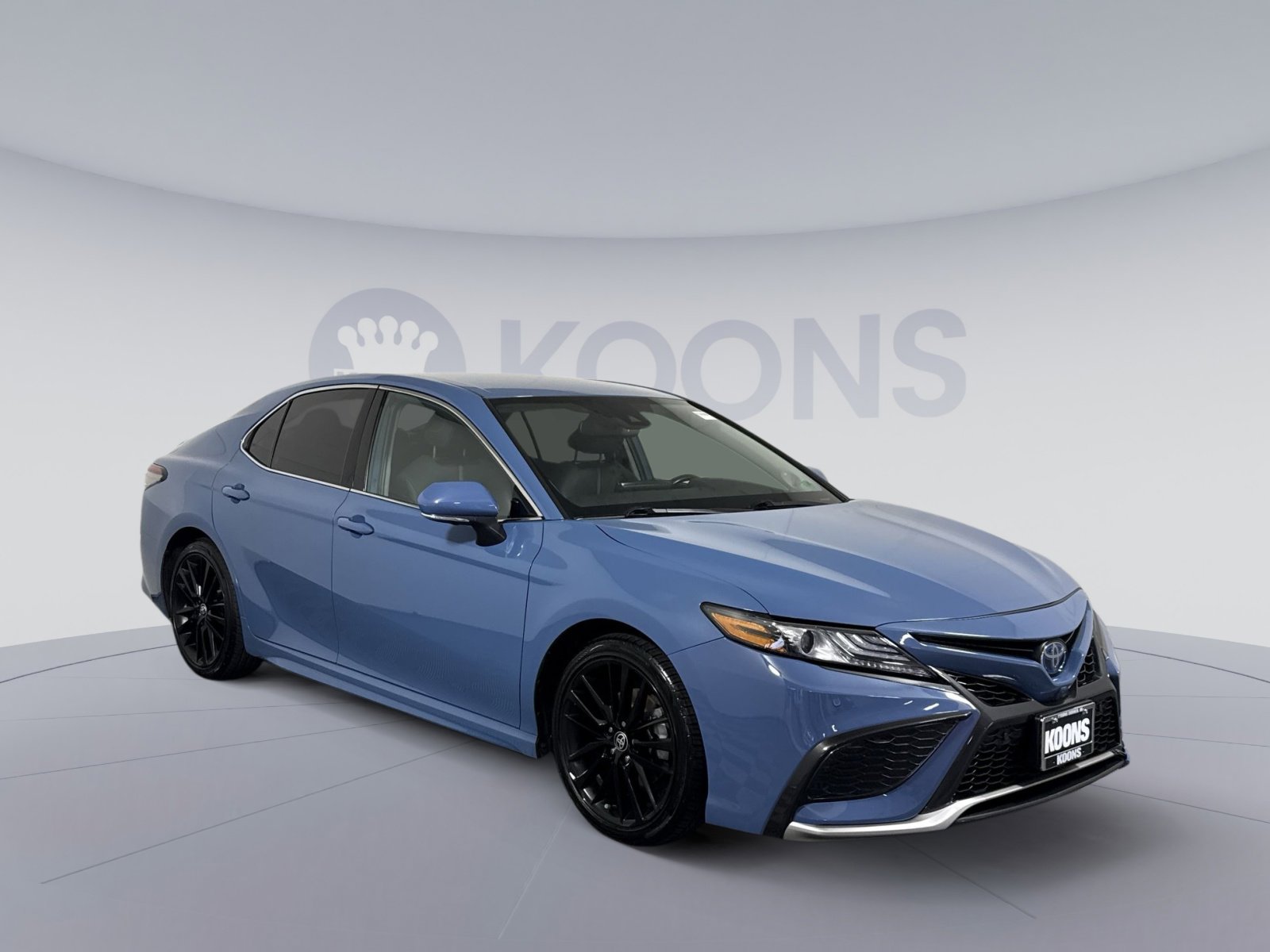 Used 2023 Toyota Camry XSE w/ Navigation Package FWD image 7
